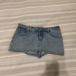 Edikted Denim Blue Jean Shorts